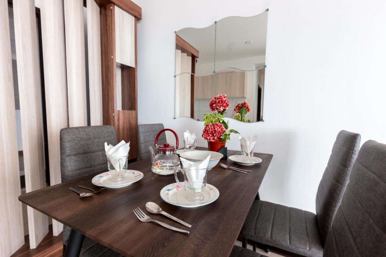 Apartment Molek Regency