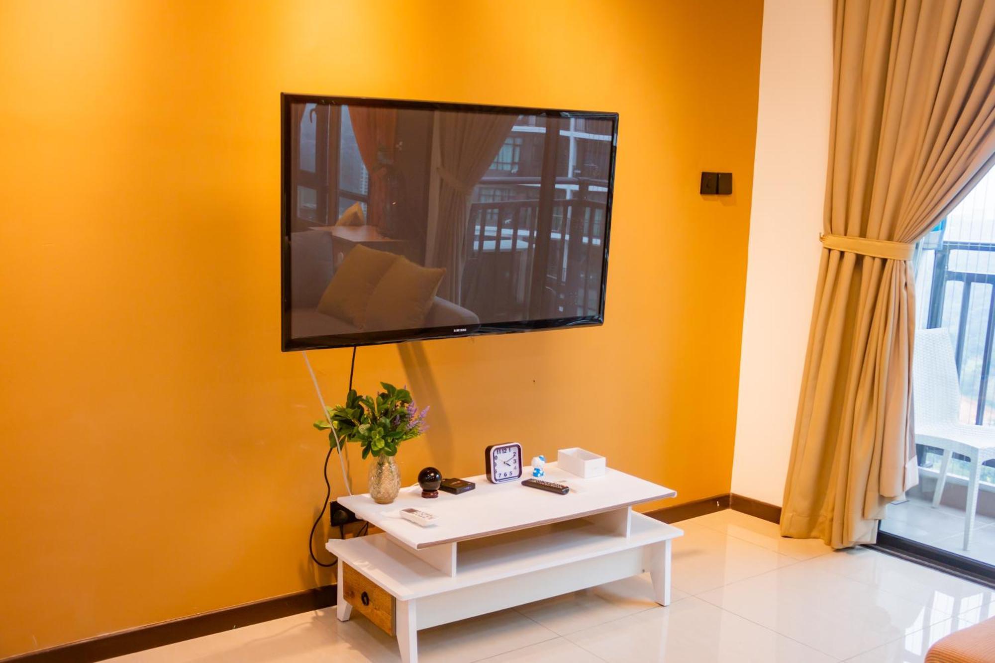 Apartment Molek Regency *